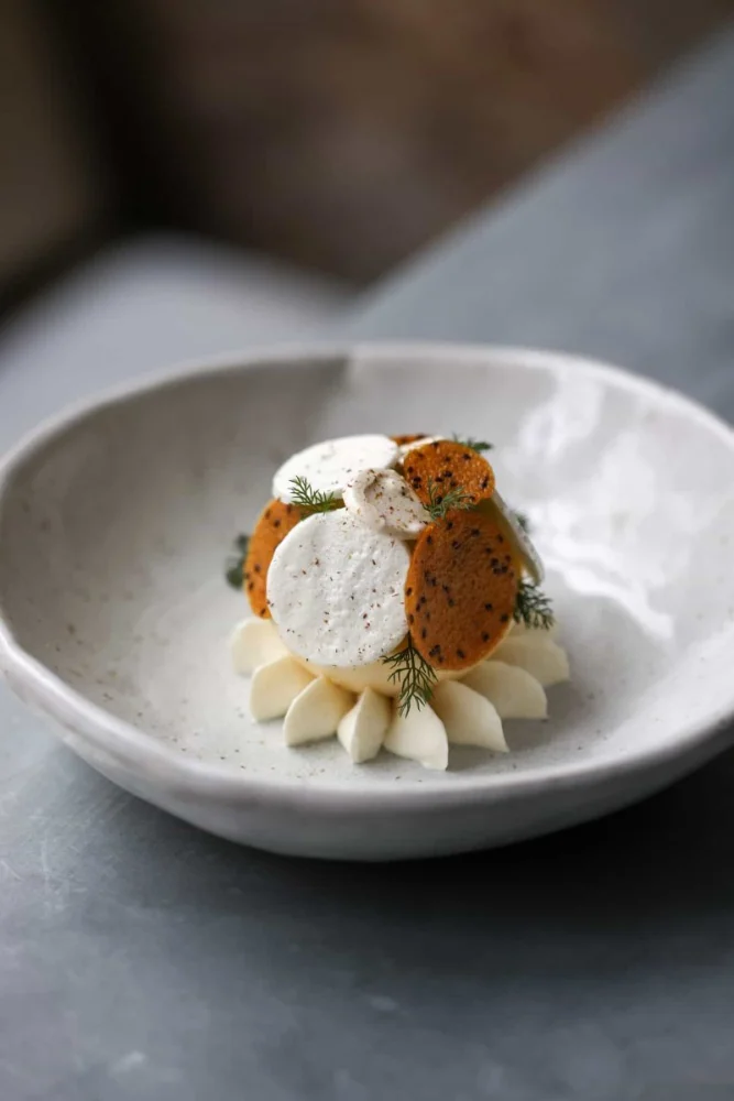 Exploring Hidden Gem Restaurants That Deliver on Flavor and Atmosphere