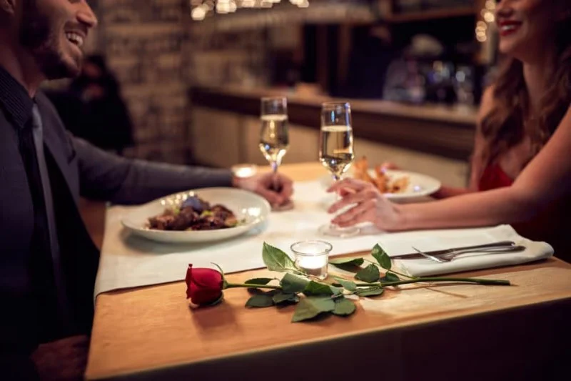 From Street Eats to Fine Dining: Romantic Dining Ideas