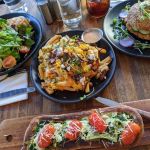 Why Vegan Restaurants That Deliver on Flavor and Atmosphere Matter