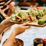 Exploring Restaurant Reviews That Deliver on Flavor and Atmosphere in the U.S.