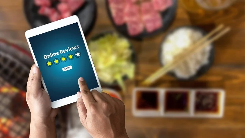 How to Find Restaurant Reviews That Are Worth Traveling For