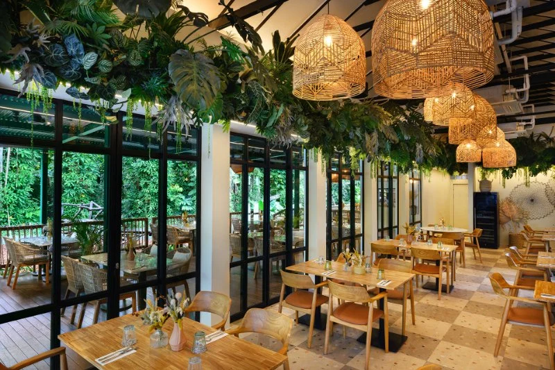 13 Family-Friendly Restaurants Locals Swear By: A Guide to Delicious Dining