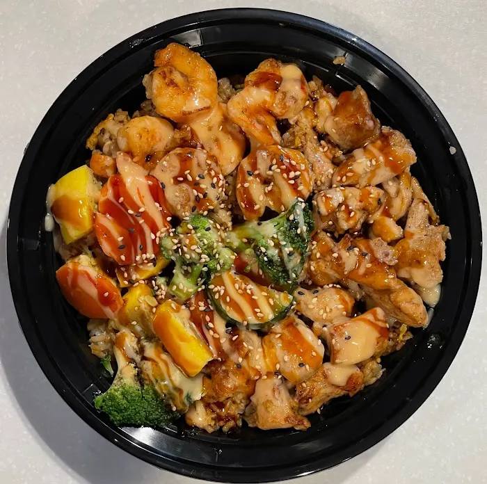 Yoshi (Downtown Columbus) Picture 5