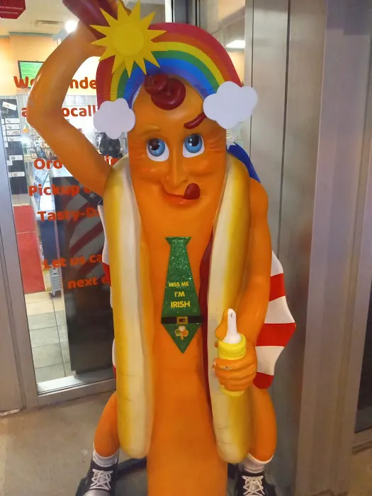 Tasty Dawg Picture 7