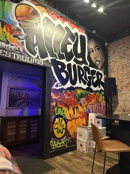 Alley Burger Picture 4