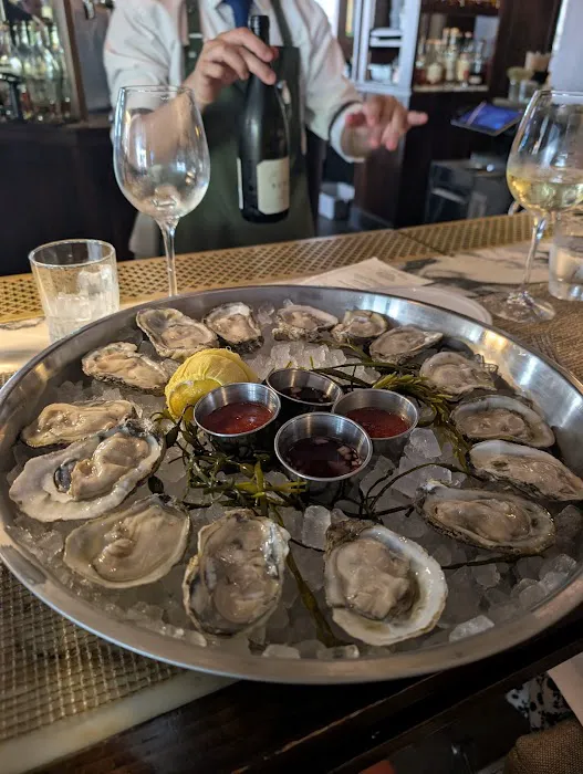 Hank's Low Country Seafood & Raw Bar Picture 3