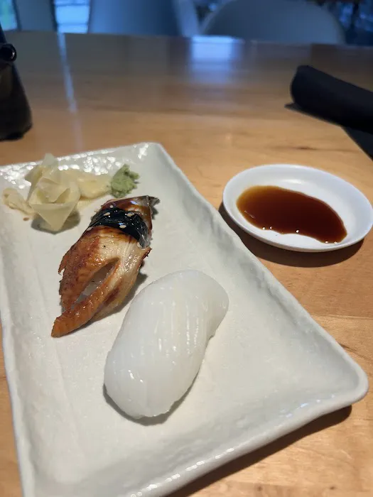 Rishi Sushi Kitchen & Bar Picture 8