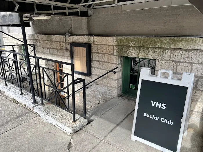 VHS SOCIAL CLUB Picture 9