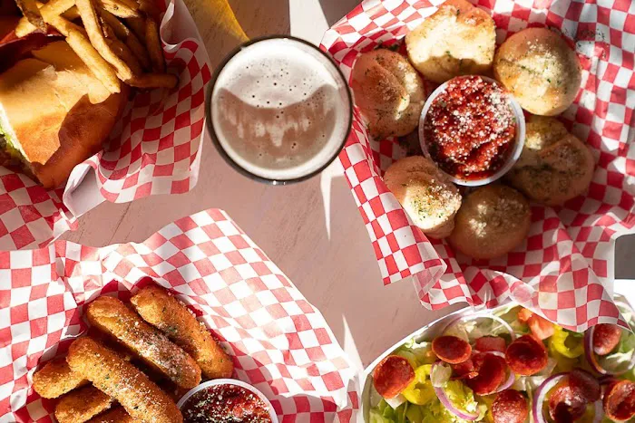 Alberta’s Pizza Kitchen Picture 10