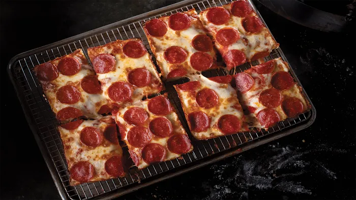 Jet's Pizza Picture 3