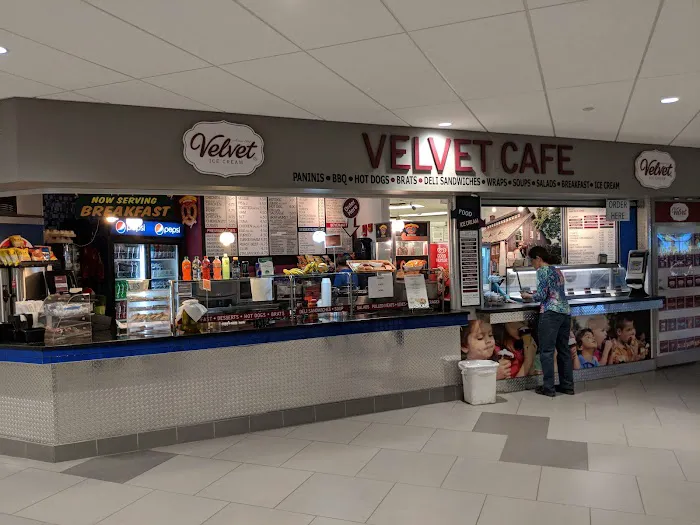 Velvet Cafe and Ice Cream Picture 1