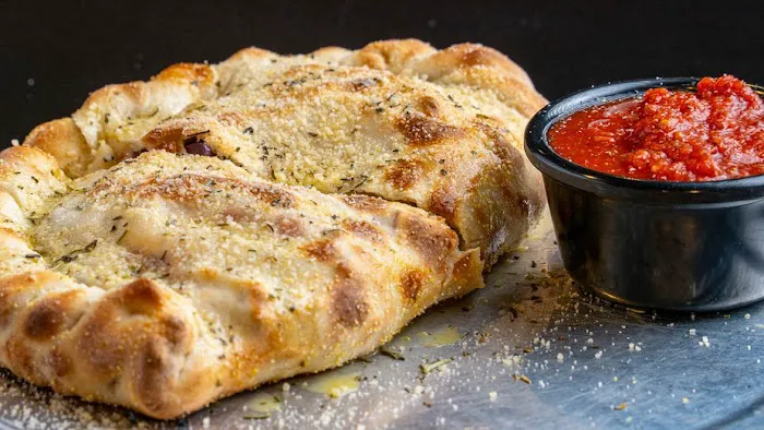 Yellow Brick Pizza Picture 7