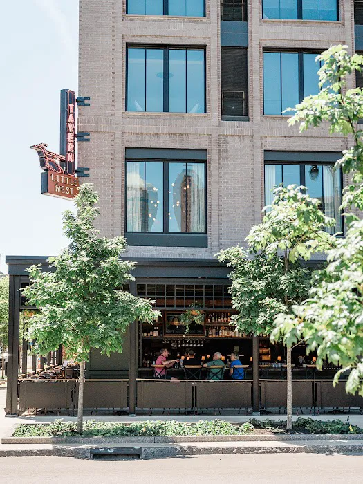 Little West Tavern Picture 4