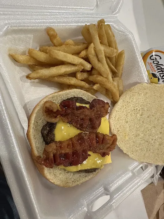 Fame's Diner Picture 3