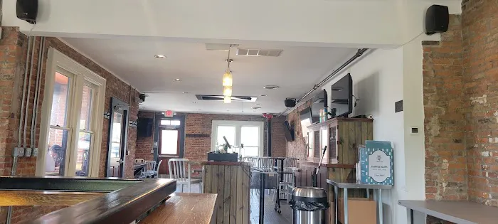 The Daily Growler - German Village/Brewery District Picture 6