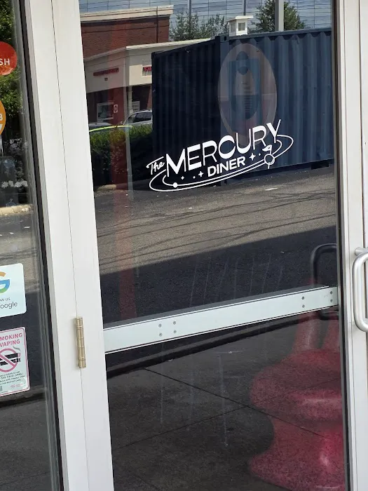 The Mercury Diner Picture 5