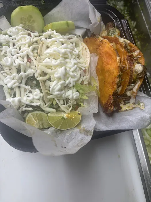 Taqueria El Cerrito LLC Picture 2