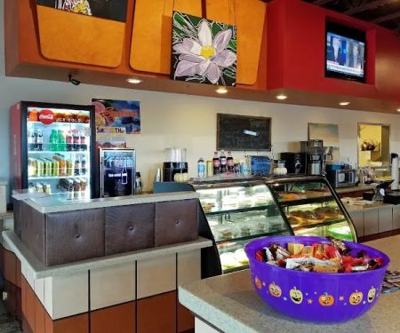 Lincoln Cafe