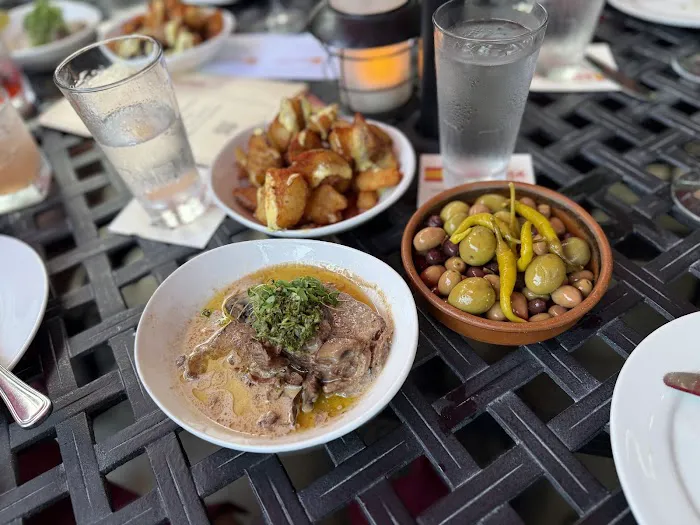 Barcelona Restaurant and Bar Picture 2