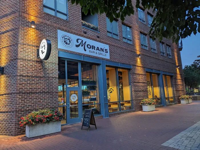 Moran's Bar and Grill Picture 10