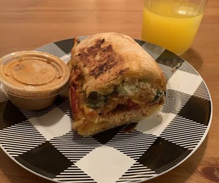 Si Señor Peruvian Sandwiches