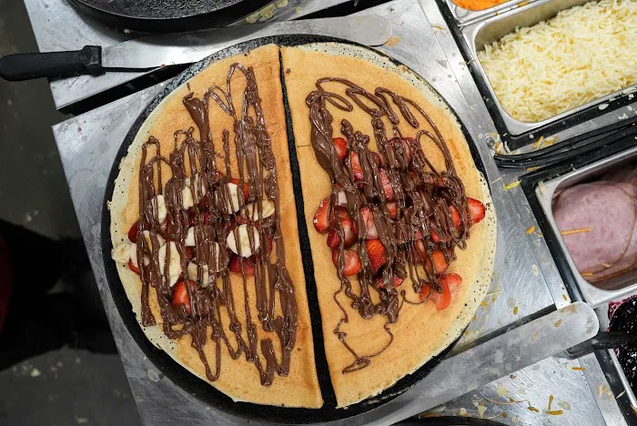 Holy Crepes Downtown Picture 7
