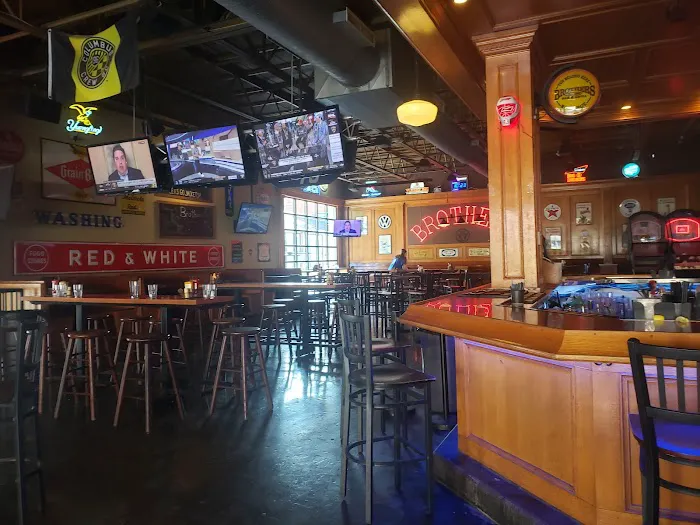 Brothers Bar & Grill Picture 1