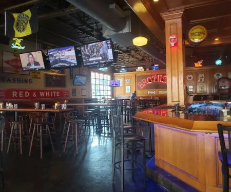 Brothers Bar & Grill