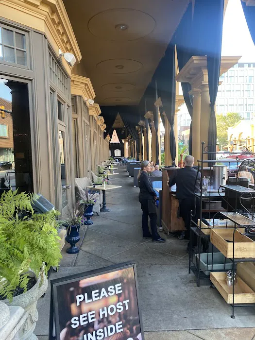 Hyde Park Prime Steakhouse Picture 1