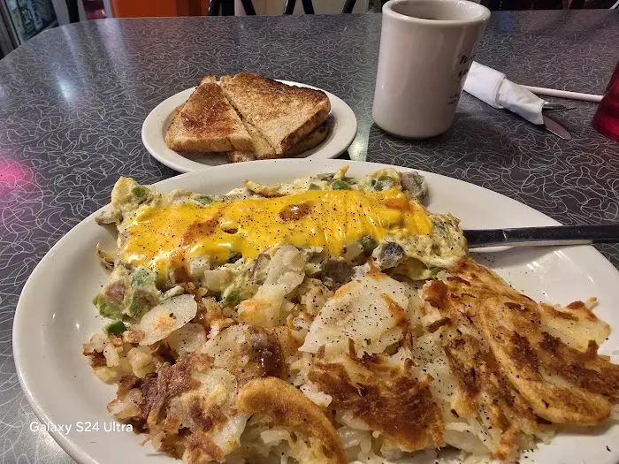 Tommy's Diner Picture 4