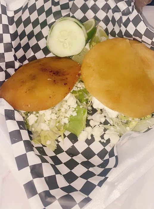 Twins Tacos Picture 4