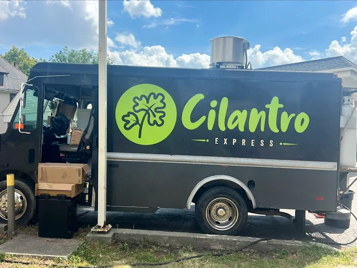 Cilantro Latin Express Picture 3