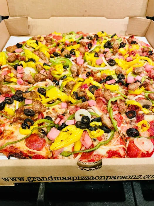 Grandma's Pizza on Parsons Picture 1
