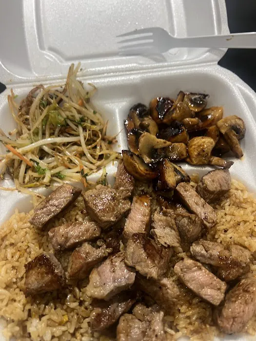 Momocha Hibachi Japanese Grill Picture 7