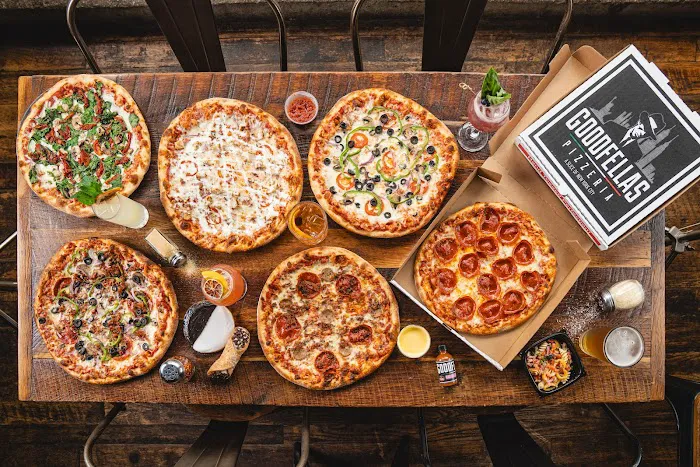 Goodfellas Pizzeria - Short North Picture 3