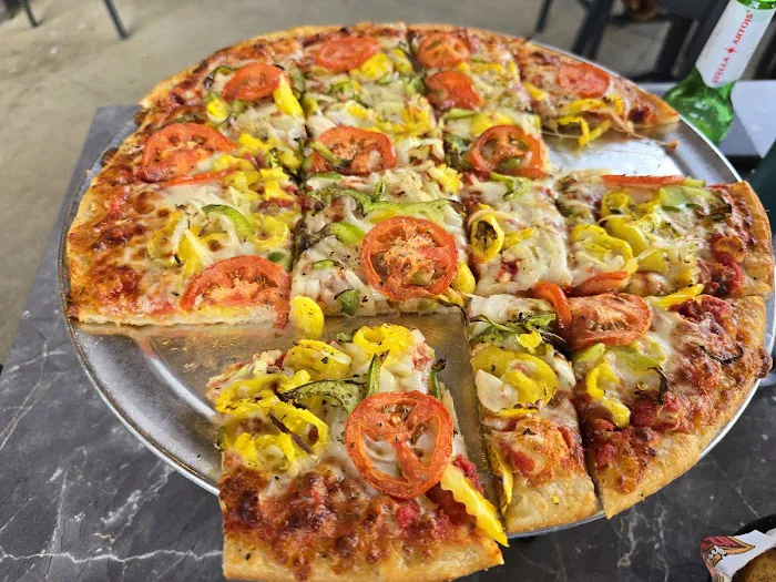 JT's Pizza & Pub - Grandview Heights Picture 1
