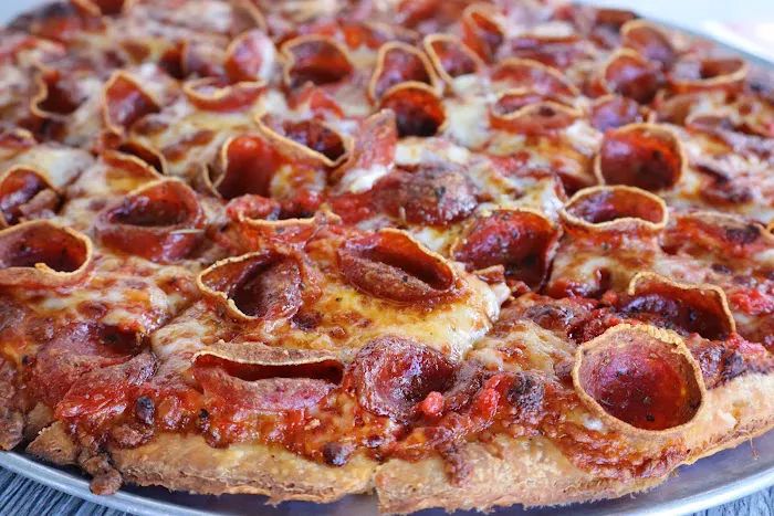 JT's Pizza & Pub - Grandview Heights Picture 4