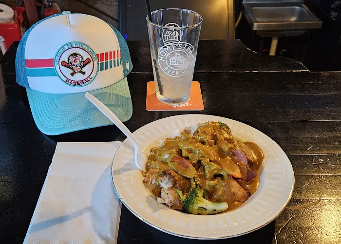 Eight and Sand Tavern & Refuge Picture 10