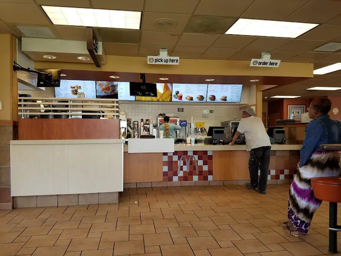 McDonald's Picture 8