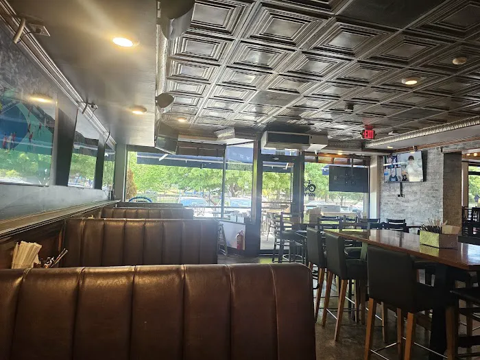 Bobcat Sports Bar Picture 7