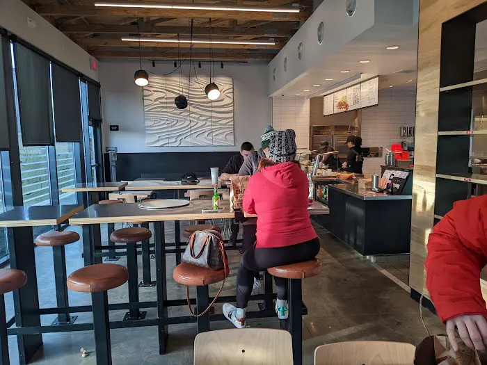 Chipotle Mexican Grill Picture 6