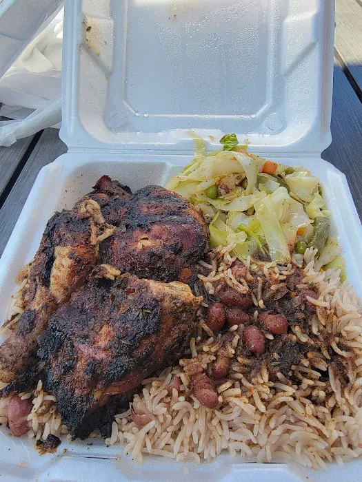 Jamaican Mama Cuisine Picture 4