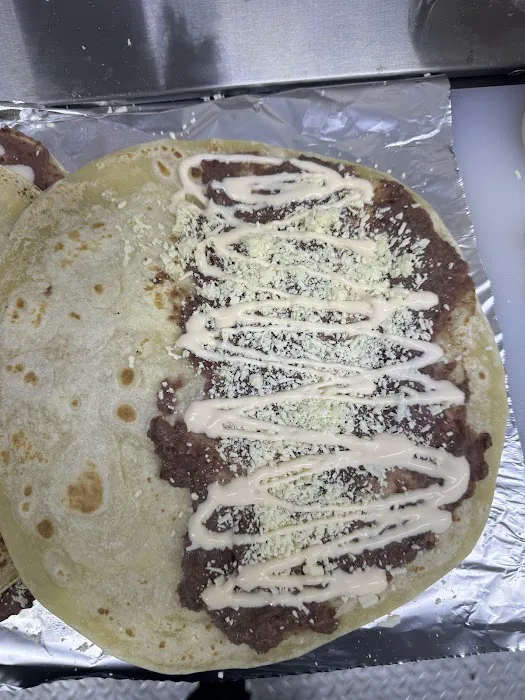 El Taco Baleado Picture 8