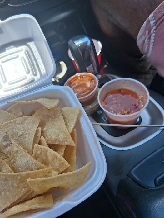 El Taco Baleado Picture 9