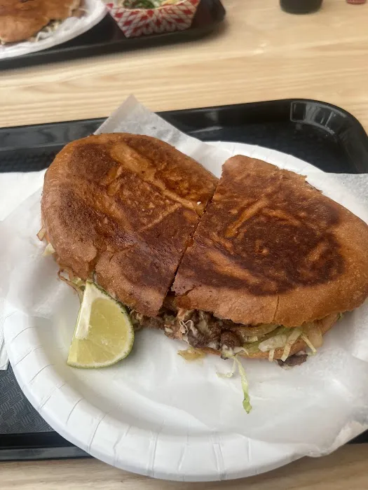 Los Agavez Taqueria Picture 8