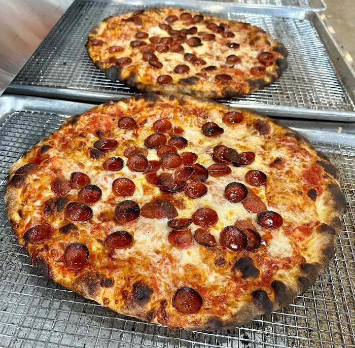 Sexton's Pizza Picture 1