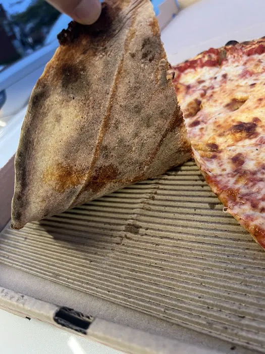 Sexton's Pizza Picture 4