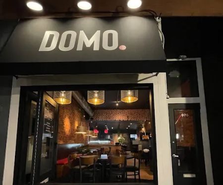 Domo Sushi Kitchen Bar