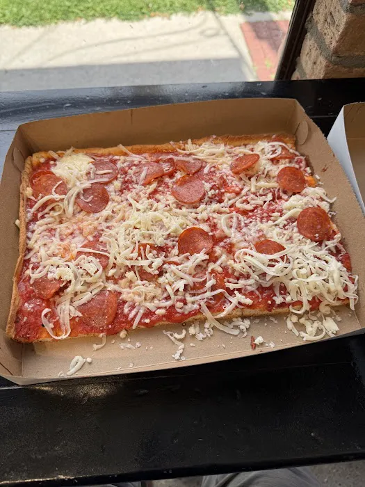 DiCarlo’s Pizza - Columbus Picture 4