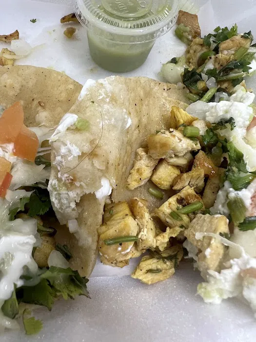 Pachucos Taqueria Picture 3